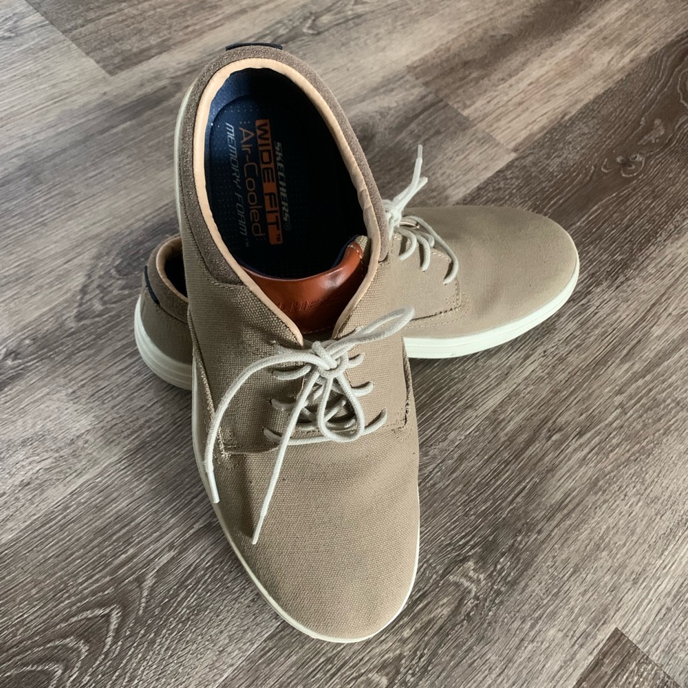 Men’s Size 13 dress/casual shoe